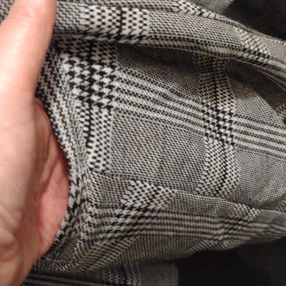 Ophelia Roe black and white open front long blazer - Picture 5 of 7